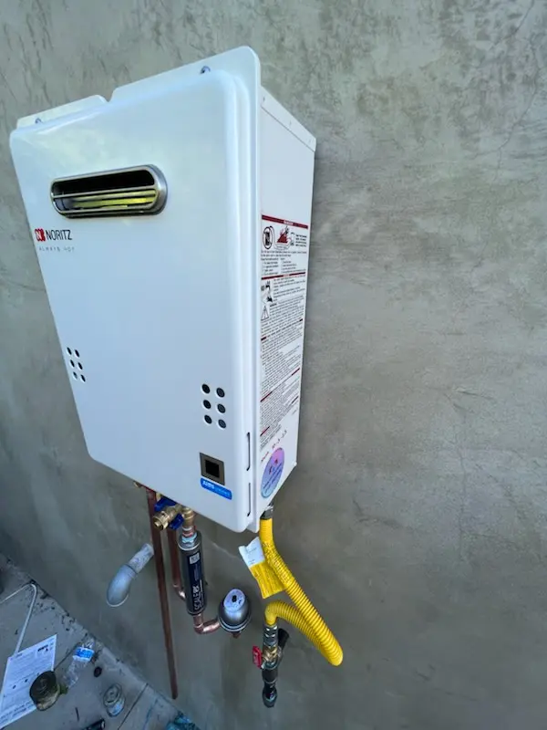 Tankless water heater installation for Kantner homes